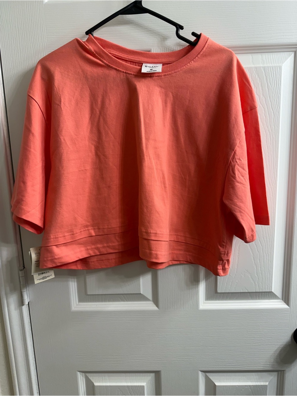 Set- coral crop top and shorts R+Laxx (also known as Relaxx by Exist)